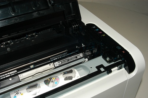 Máy in HP LaserJet Pro CP1025